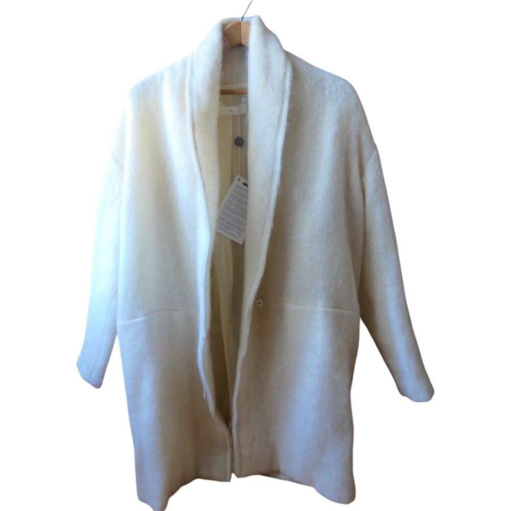 Pomadere- Women mohair luxe ivory coat- Size 4-6-NWT
